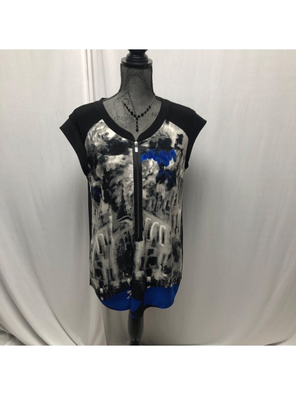 Picadilly Cap Sleeve Top Womens Size Large Partial Zip Stretchy Comfy Shirt